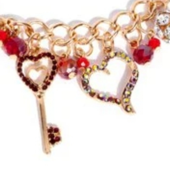 Paparazzi Gold Bracelet with Red Charms - Picture 4 of 7